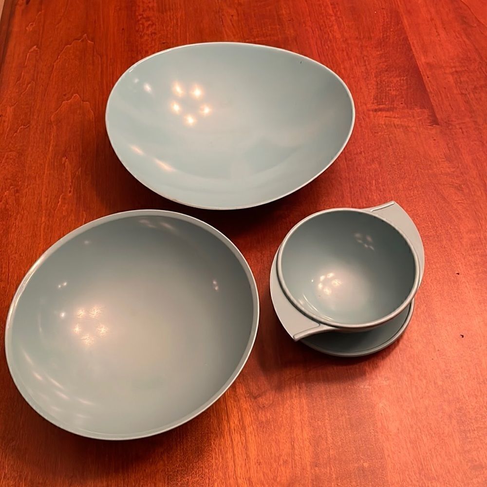 Atomic Set of 3 Teal Vintage Melamie Bowls
